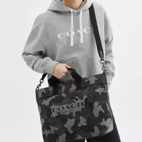 RETAIL $450 COACH Grey Black Camo Tote 38*Canvas & Leather Like New Unisex - Picture 4 of 8